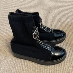 Cesare paciotti boots brand new in box fits big